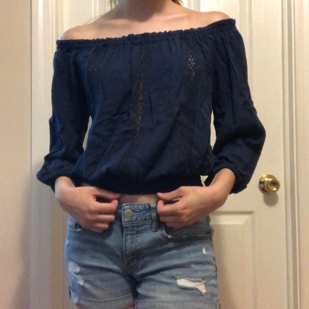 Blue Off the Shoulder Shirt - Size S from Aeropostale